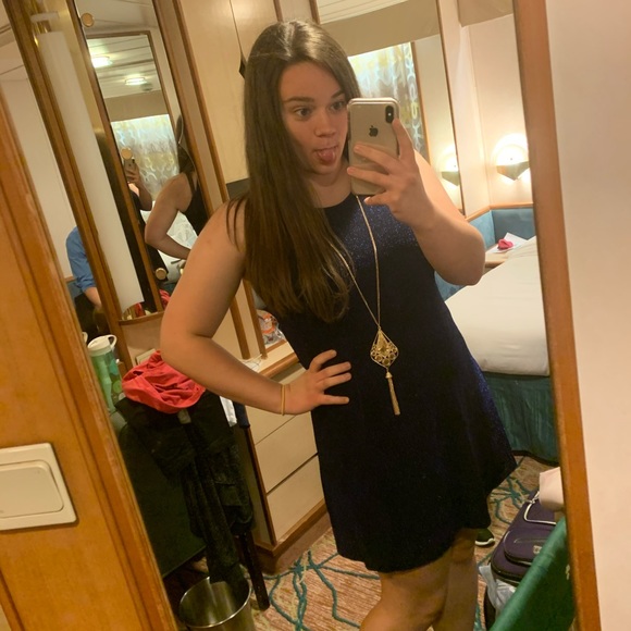 Meet your Posher, Allie - Picture 1 of 1